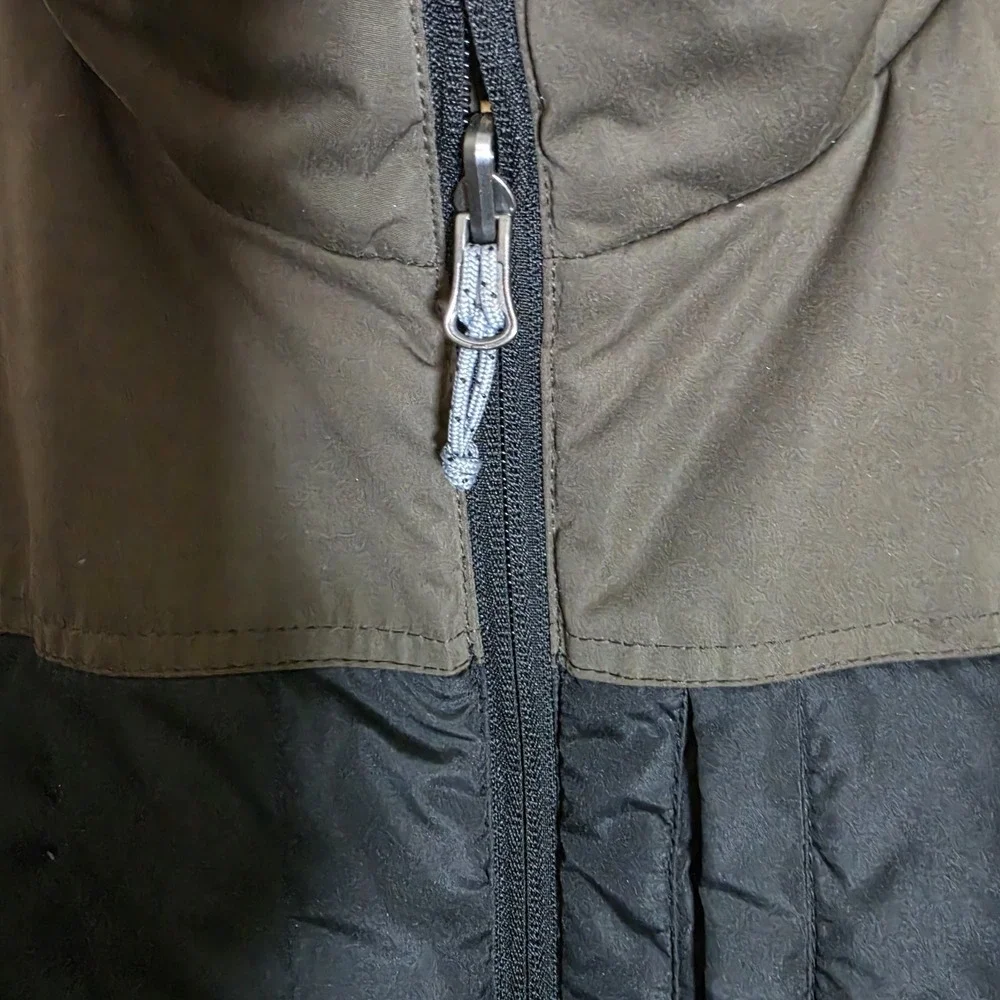 FREE COUNTRY MEN'S ALPINE REVERSIBLE Full Zip VEST SIZE XL beige and green